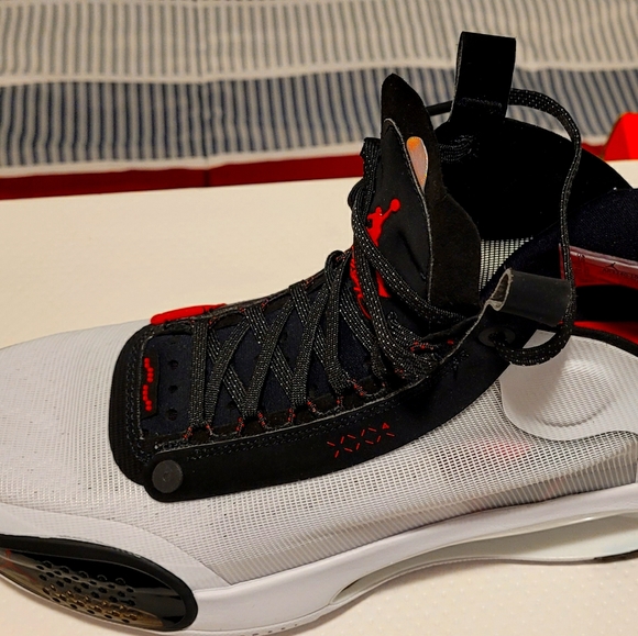 Casual or basketball shoes come and get it cheap - Picture 1 of 16